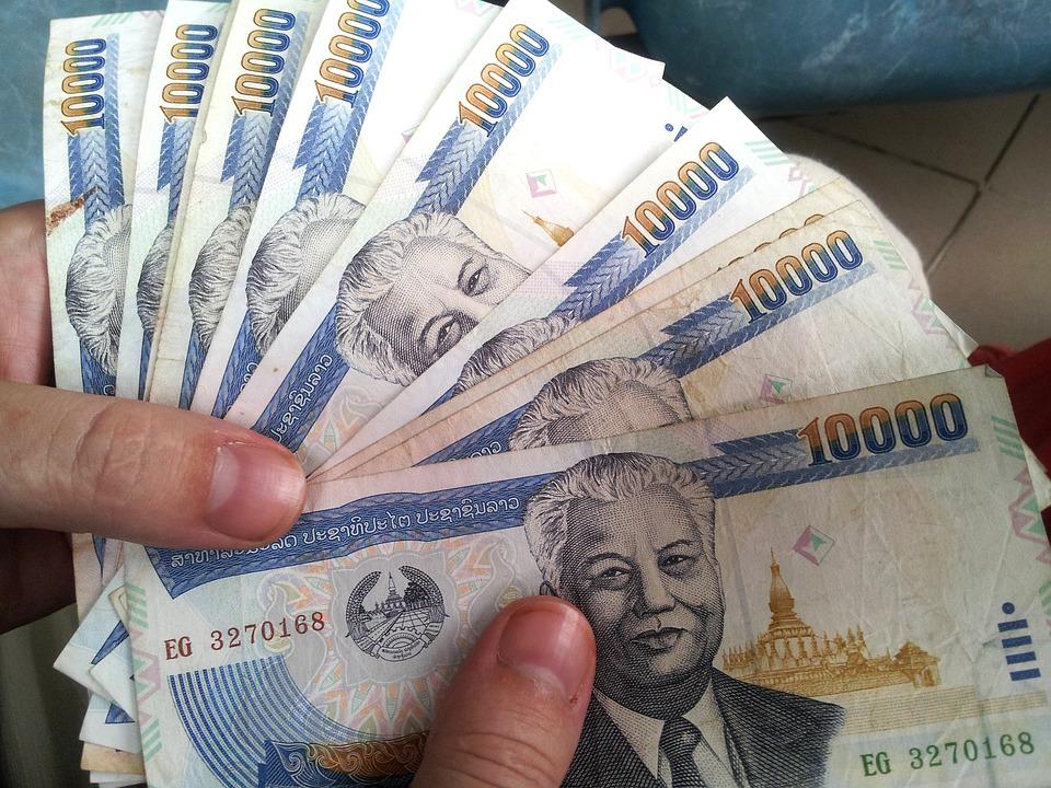thajské peníze